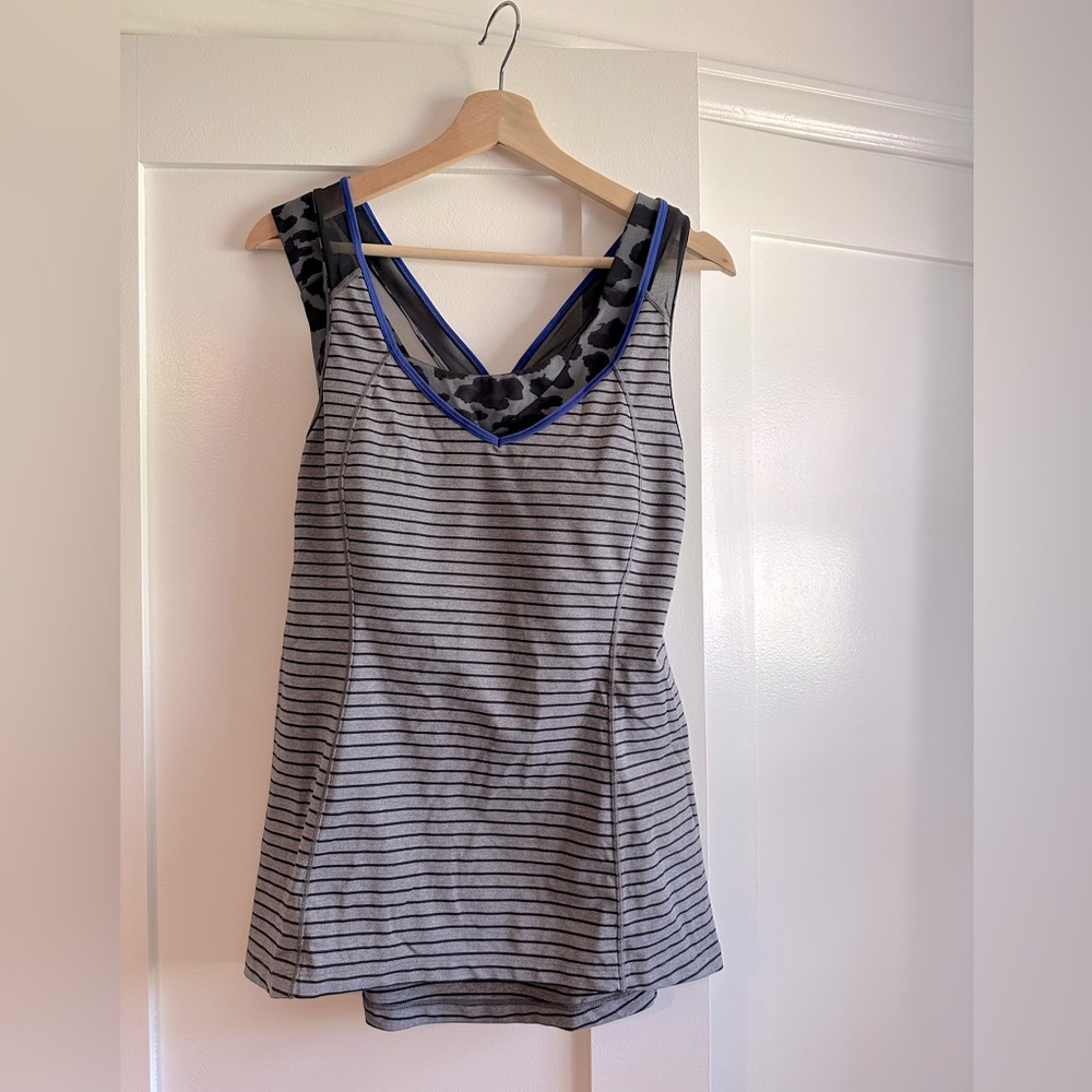 Lululemon cross back workout top